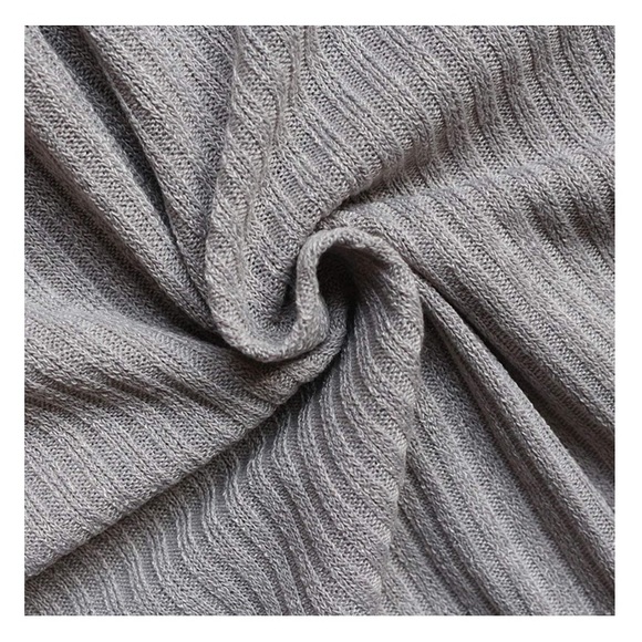 NWOT off the shoulder sweater - Picture 3 of 4